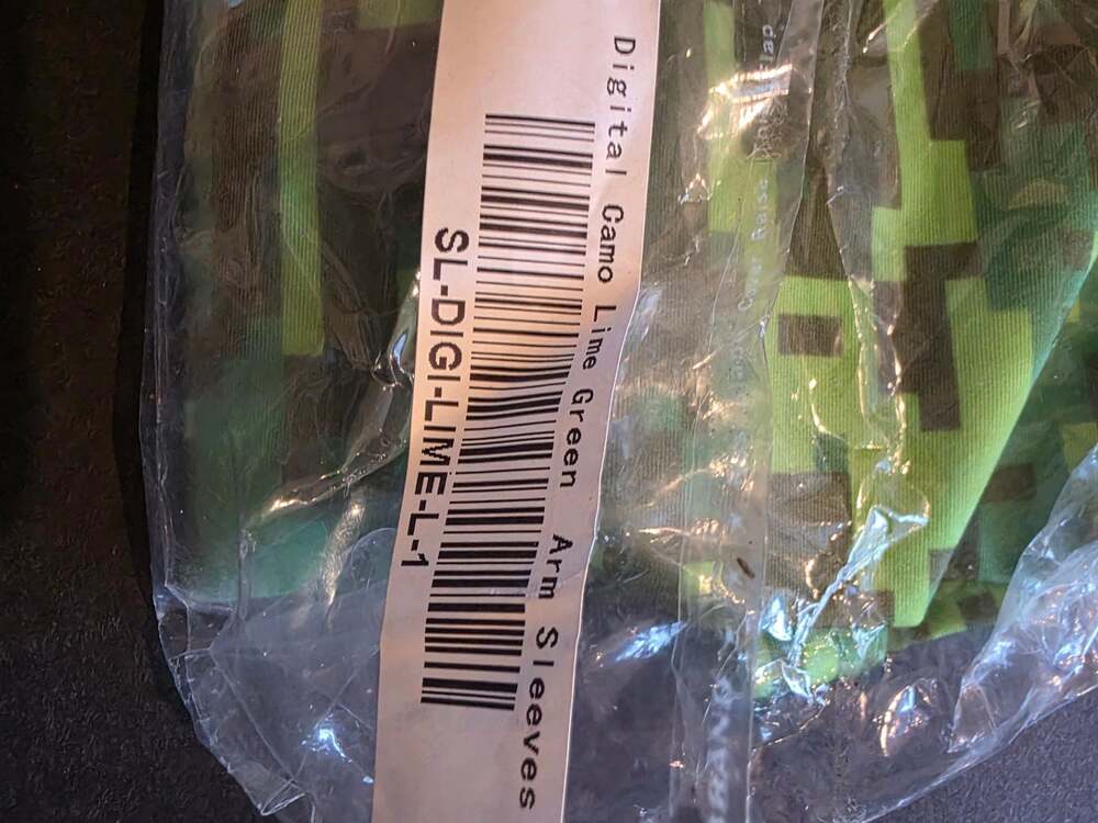 Sleefs Digital Camo Lime Green Arm Sleeves Size Large